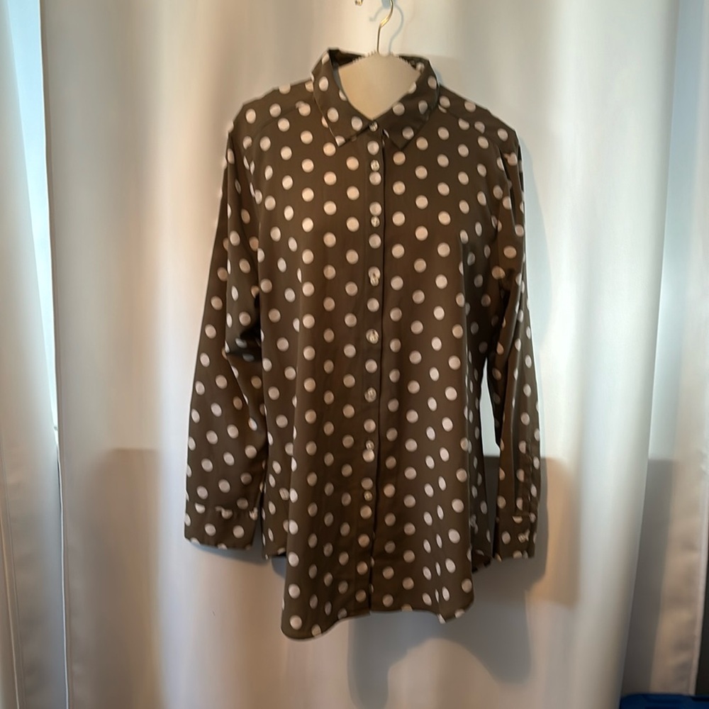 VanHeusen women’s blouse size XL